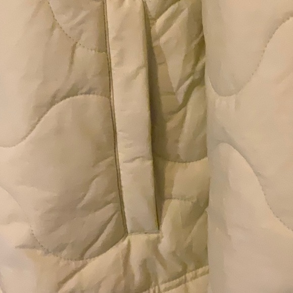 Puffer jacket/coat - Picture 4 of 6